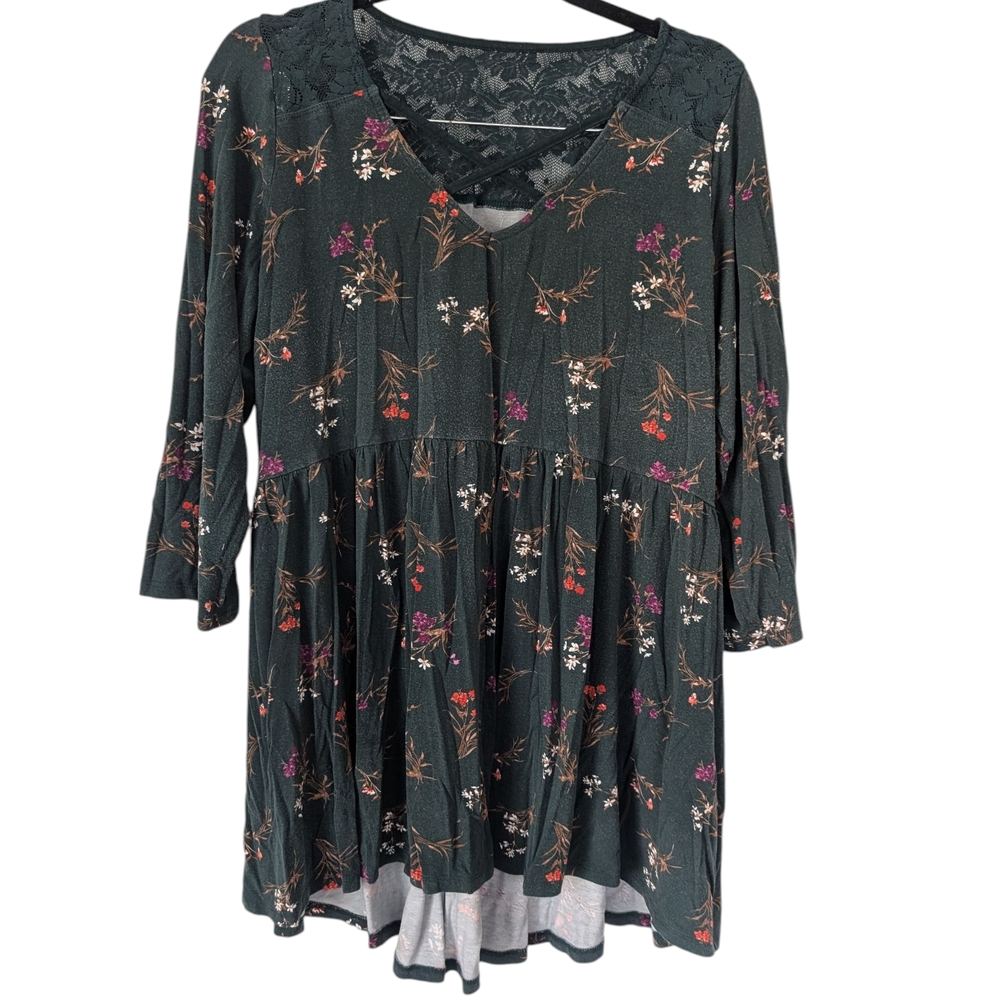 Torrid Dark Green Floral Knit TunicTop 18/20